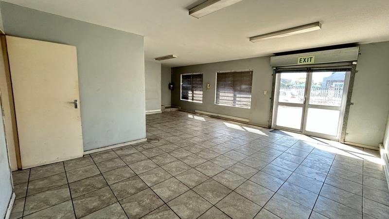 To Let commercial Property for Rent in Montague Gardens Western Cape